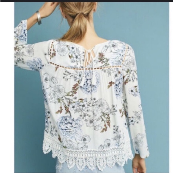 Maeve Southern Belle White and Blue Floral Blouse SZ MED Anthropologie - Picture 2 of 6